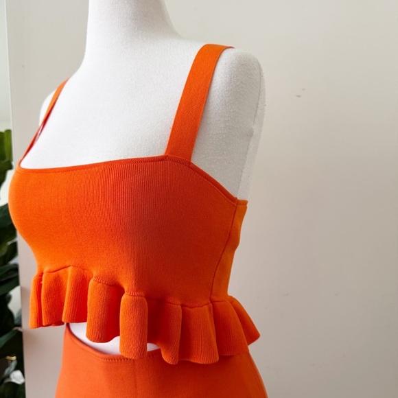 Orange cropped Top - Picture 10 of 10